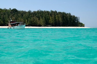 Zümrüt Su Teknesi Nang Krabi Eyaleti, Tayland, Güneydoğu Asya