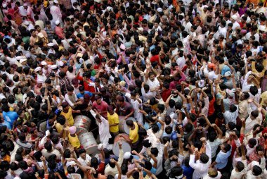 Worshipers of Lalbaug ka Raja waiting for Lord Ganesh immersion at Lalbaug Parel ; Mumbai Bombay ; Maharashtra ;  India clipart