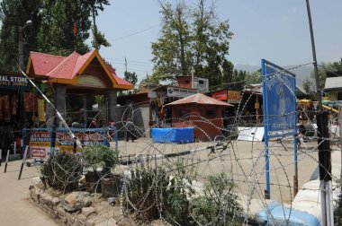 Giriş mata kheer bhawani tapınağı, jammu Kashmir, Hindistan, Asya 