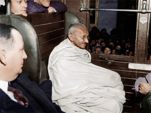 stock image Mahatma Gandhi halt in Montreux, Switzerland, journey from Paris to Geneva, December 5, 1931