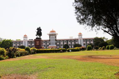 Shivaji Üniversite Binası, Kolhapur, Maharashtra, Hindistan, Asya