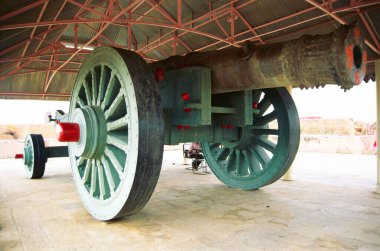 Worlds biggest cannon on wheels in Jaigarh fort , Jaipur , Rajasthan , India  clipart