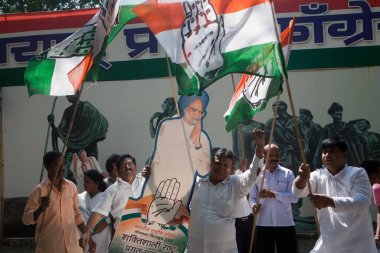 Destekleyenler, Hindistan Başbakanı Mumbai Maharashtra Hindistan Asya Ekim 2009 'u portreyle kutladılar 