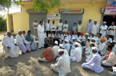 Ralegaon Siddhi topluluk toplantısı; Pune yakınlarında; Maharashtra; Hindistan