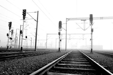 Tren rayları ve sinyalleri Varanasi Uttar Pradesh Hindistan Asya 1982 