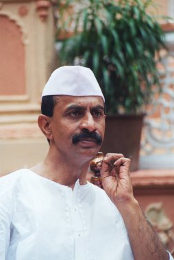 Arun Gawli Baba kötü şöhretli gangster, politikacı Akhil Bhartiya Sena 