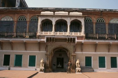 Sarayın Girişi, Ramnagar Kalesi, Varanasi, Uttar Pradesh, Hindistan, Asya