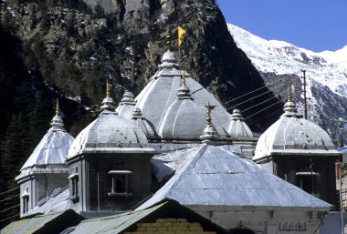 Ganga Tapınağı, Gangotri, Himalaya, Uttaranchal, Hindistan Kubbesi