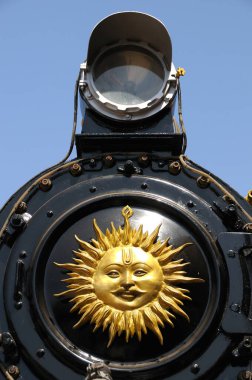 Jodhpur tren istasyonunda lokomotif motoru, Rajasthan, Hindistan 