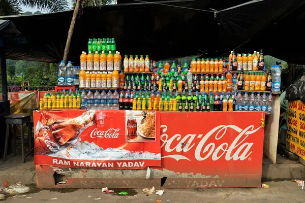 stock image Cold Drink Vendor, Victoria Memorial, Kolkata, West Bengal, India, Asia