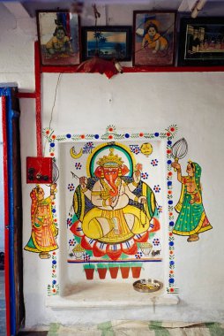 Tanrı 'nın duvar resmi Ganesh Ganpati; Udaipur; Rajasthan; Hindistan;