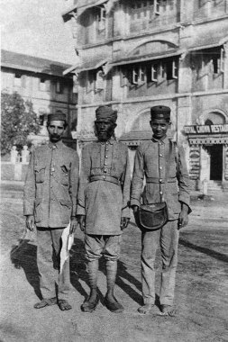 Tramvay müfettişi ve kondüktör Hindistan 'ın eski klasik fotoğrafı. 