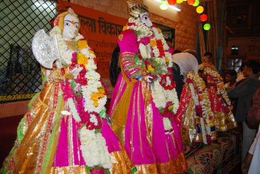 Lordlar Heykeli, Gangaur Geçidi, Jodhpur, Rajasthan, Hindistan 