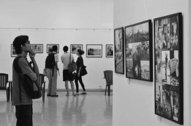 Jagdish Agarwal fotoğraf sergisi, Cihangir Sanat Galerisi, Mumbai, Maharashtra, Hindistan, Asya