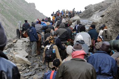 Hac sangam 'dan kutsal mağaraya, amarnath yatra, Jammu Kashmir, Hindistan, Asya 