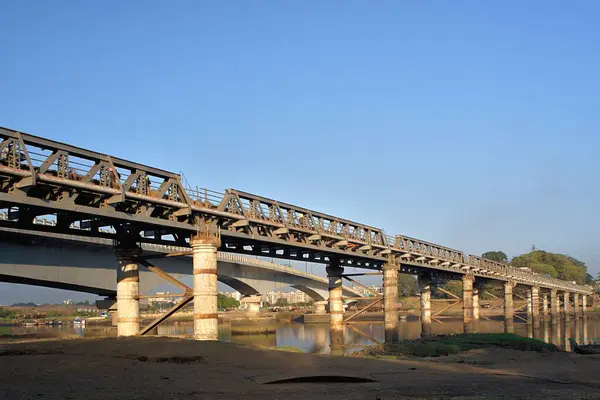 stock image Bridge built in 1913 on kalyan crick, district Thana, Maharashtra, India 