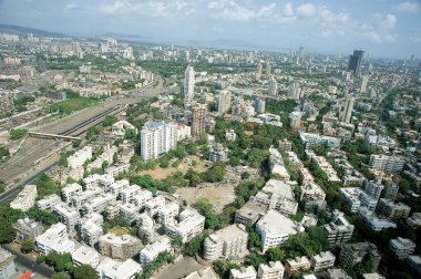 Mumbai maharashtra Hindistan 'daki Mahim istasyonunun hava görüntüsü.