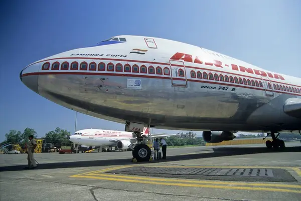 stock image Aeroplane, Aircrafts landed on sahara airport, bombay mumbai, maharashtra, india 