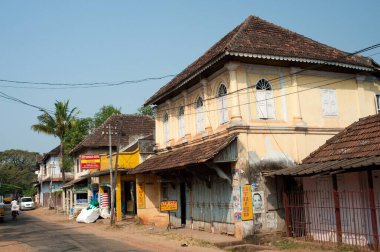 Eski binalar ve yollar, Alappuzha, Kerala, Hindistan
