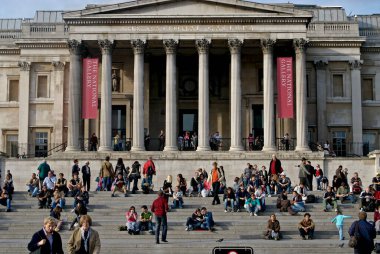 Ulusal Galeri; Trafalgar Meydanı; Londra; Birleşik Krallık İngiltere