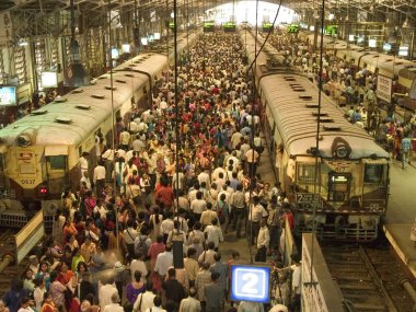 Churchgate Tren İstasyonu, Bombay Mumbai, Maharashtra, Hindistan 