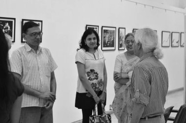 Jagdish Agarwal fotoğraf sergisi, Cihangir Sanat Galerisi, Mumbai, Maharashtra, Hindistan, Asya