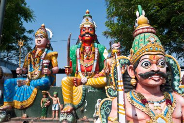 Dharmapuri 'deki Köy Koruyucu Tapınağı Muniappan, Tamil Nadu, Hindistan 