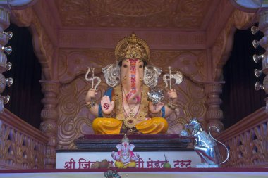 Pandal, pune, Maharashtra, Hindistan, Asya 'da kıymık fareli Ganesha putu 