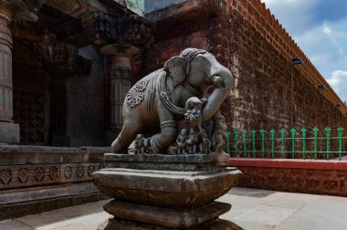 Madhukeshwara Tapınağı, Banavasi, efendi, uttara kannada, karnataka, Hindistan, Asya 