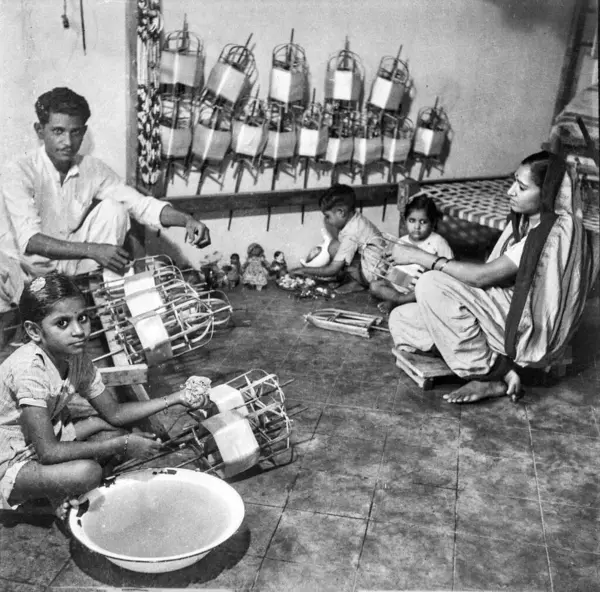 1900 'lü yılların klasik pamuk ipliklerinin siyah beyaz resmi. Hindistan 1940' ların el yapımı. 