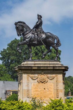 Maharaja Sayajirao Gaekwad heykeli, Vadodara, Gujarat, Hindistan, Asya 