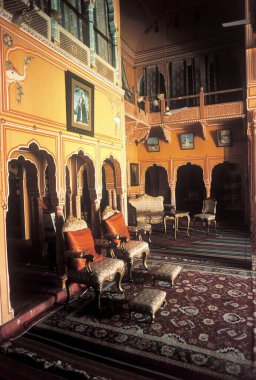 Havelis otele, Navalgarh 'a, Rajasthan' a, Hindistan 'a dönüştürülüyor. 