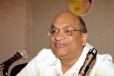 Emami 'den R. S. Agarwal.