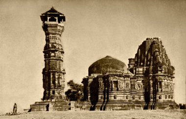 Kirti stambha 'nın eski resmi, Chittorgarh, Rajasthan, Hindistan