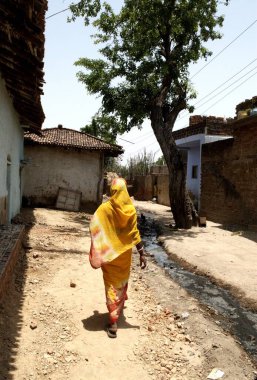 Kırsal kadın yürüyüşü, Hazaribagh, Jharkhand, Hindistan 