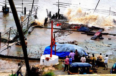 Yüksek yıkım dalgası, Hindistan 