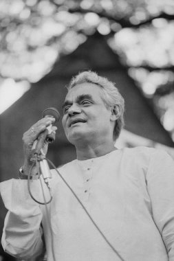 Atal Bihari Vajpayee, Hintli politikacı, Hindistan Başbakanı