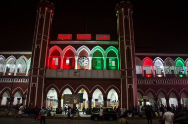 Tren İstasyonu, Delhi, Hindistan, Asya