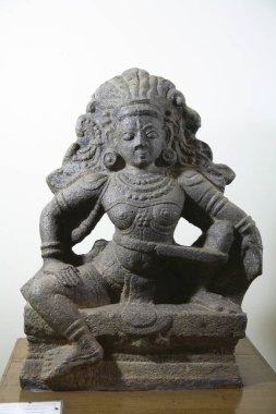Sastha Kuzhithura heykeli 17. yüzyıl arkeoloji müzesi Padmanabhapuram, Tamil Nadu, Hindistan 