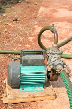 Elektrik su pompası motoru, Agri, Pune, Maharashtra, Hindistan, Asya