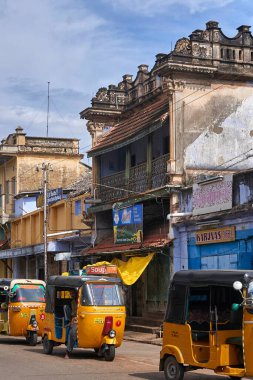 Rickshaw yola park etmiş, trichy, tamilnadu, Hindistan, Asya 