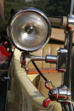 Otomobiller, antika arabalar, 1937 Rolls Royce Car 'ın yan lambası.