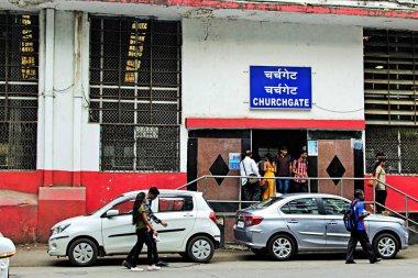 Kilise kapısı girişi, Mumbai, Maharashtra, Hindistan, Asya