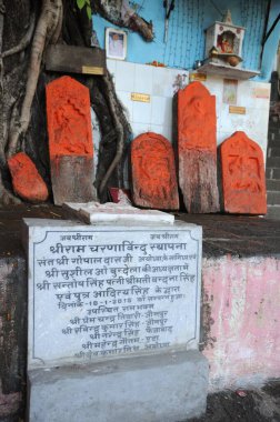 Banganga, Mumbai, Maharashtra, Hindistan ve Asya 'da taş levhalar oyulmuş. 
