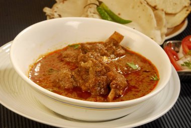 Koyun eti ve roti, yakın görünüm