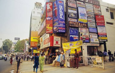 Brigade Caddesi, Banglore, Karnataka, Hindistan 