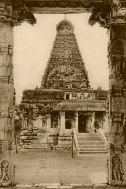 Miras; eski kartpostal; Tanjore Sarayı şimdi Dünya Mirası Sitesi; Tamilnadu; Hindistan