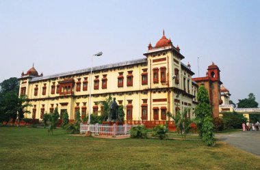 Patan Müzesi 'nin devasa binası, Patna, Bihar, Hindistan
