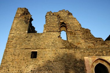 Gada Shah ki dukan ya da Gada Shahs 'ın dükkanı, Mandu, Madhya Pradesh, Hindistan 