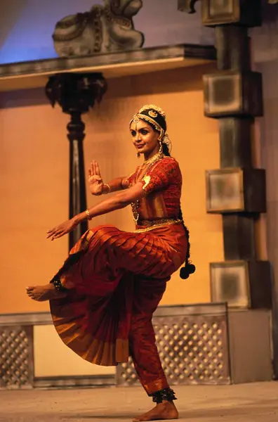 stock image Bharatnatyam, Priyadarshini performing classical dance 